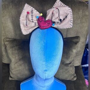Dolls Kill Cursed Heart Bow Headband NEW